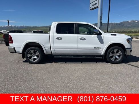 Used 2022 RAM 1500 Laramie AWD/4WD image 2