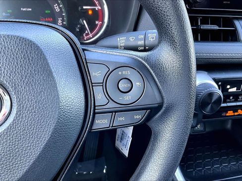 Certified 2023 Toyota RAV4 LE image 25