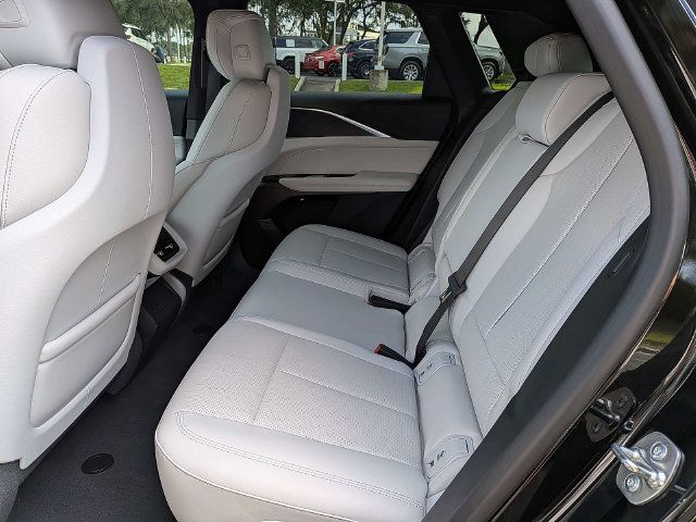 Certified 2024 Cadillac Lyriq Sport AWD/4WD image 18
