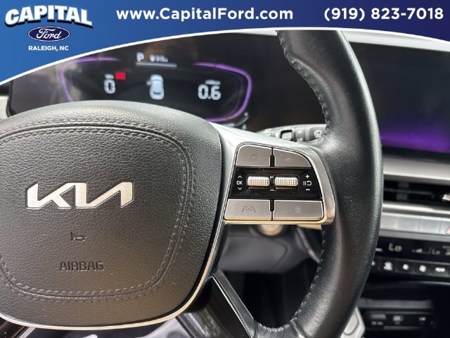 Used 2025 Kia Telluride S FWD image 24