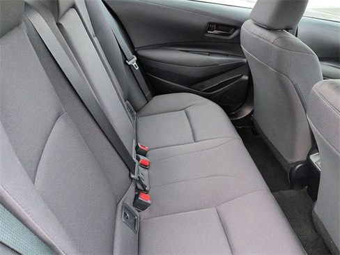 Certified 2025 Toyota Corolla LE image 10