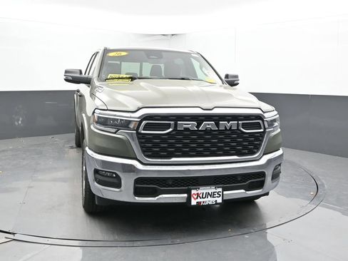 Used 2026 RAM 1500 Big Horn AWD/4WD image 4