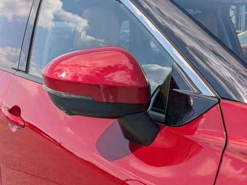 Used 2023 Nissan Rogue Platinum image 11