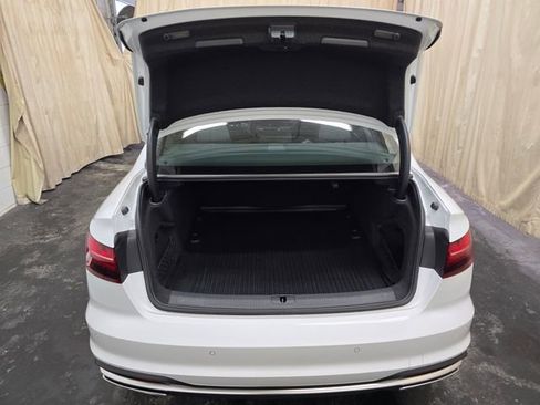 Used 2021 Audi A4 2.0T Premium w/ Convenience Package image 36