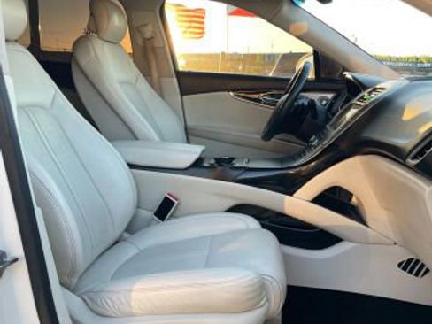 Used 2016 Lincoln MKX Black Label w/ Technology Package image 17