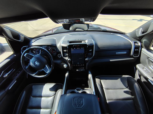 Used 2023 RAM 1500 Laramie AWD/4WD image 2