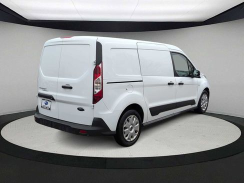 Used 2018 Ford Transit Connect XLT image 8