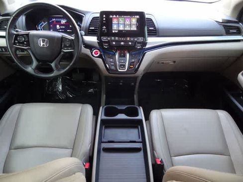 Used 2022 Honda Odyssey Touring image 13
