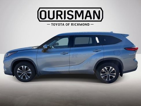 Certified 2020 Toyota Highlander XLE image 22