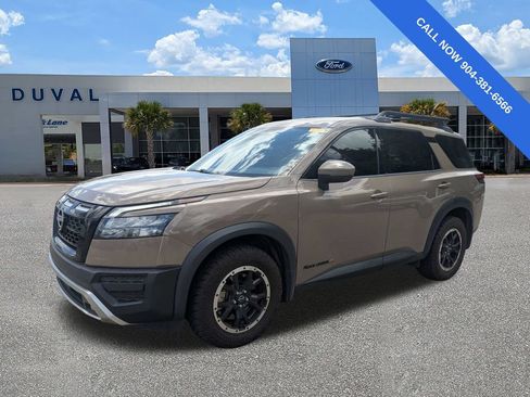 Used 2023 Nissan Pathfinder Rock Creek AWD/4WD image 8