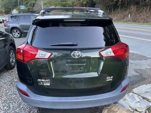 Used 2013 Toyota RAV4 XLE AWD/4WD image 8