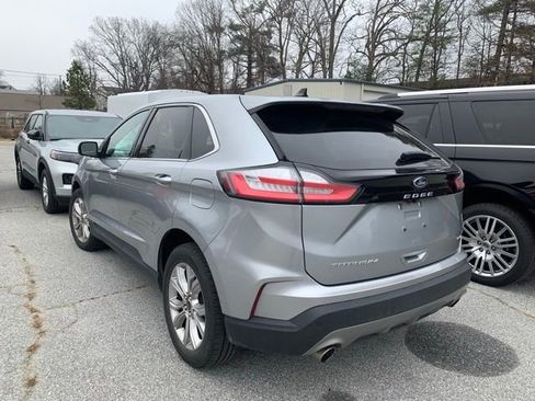 Used 2024 Ford Edge Titanium image 19
