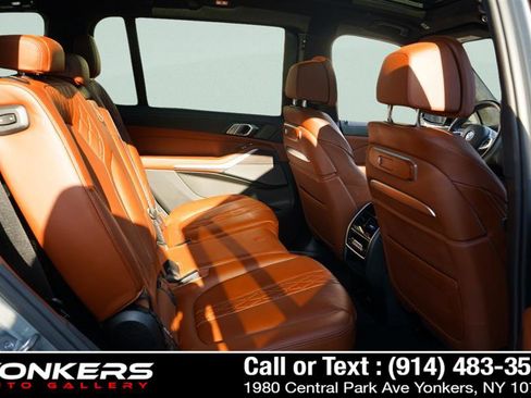 Used 2024 BMW X7 M60i w/ Executive Package image 73