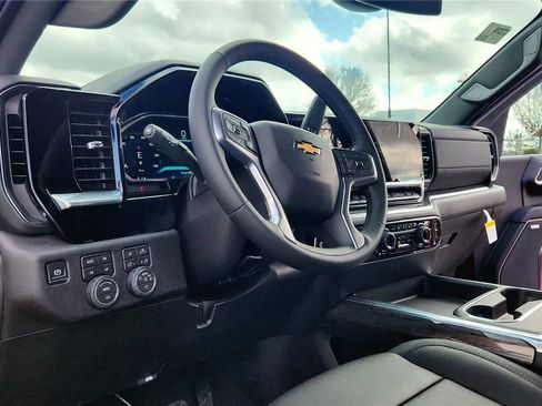 New 2026 Chevrolet Silverado 2500 LTZ w/ LTZ Plus Package AWD/4WD image 17