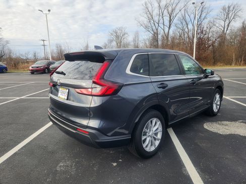 Used 2023 Honda CR-V EX image 6