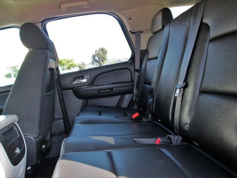 Used 2014 Chevrolet Tahoe 2WD image 9