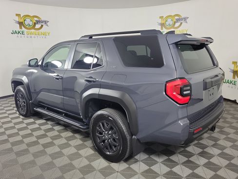 Used 2026 Toyota 4Runner SR5 AWD/4WD image 5