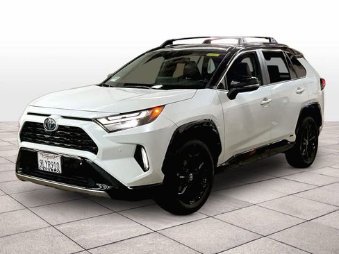 Used 2024 Toyota RAV4 XSE w/ Advanced Technology Package image 1
