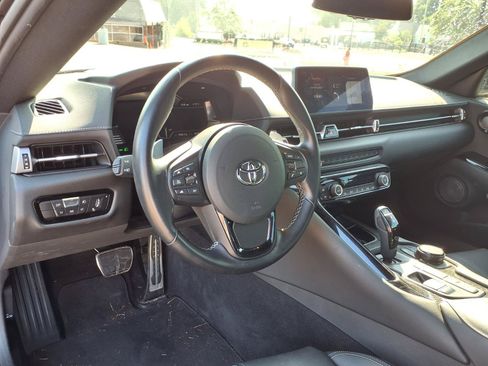 Certified 2022 Toyota Supra Premium w/ Driver Assist Package RWD image 7