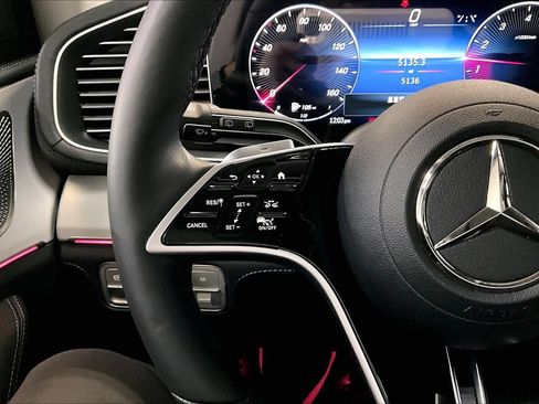 Used 2025 Mercedes-Benz GLE 350 4MATIC image 24