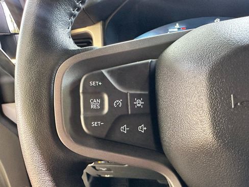 Used 2025 Ford Bronco Outer Banks AWD/4WD image 32