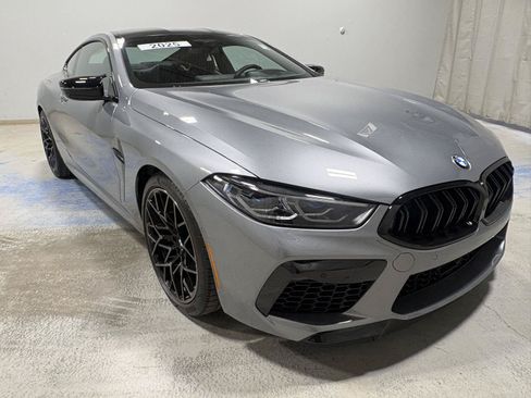 Used 2025 BMW M8 Competition AWD/4WD image 12