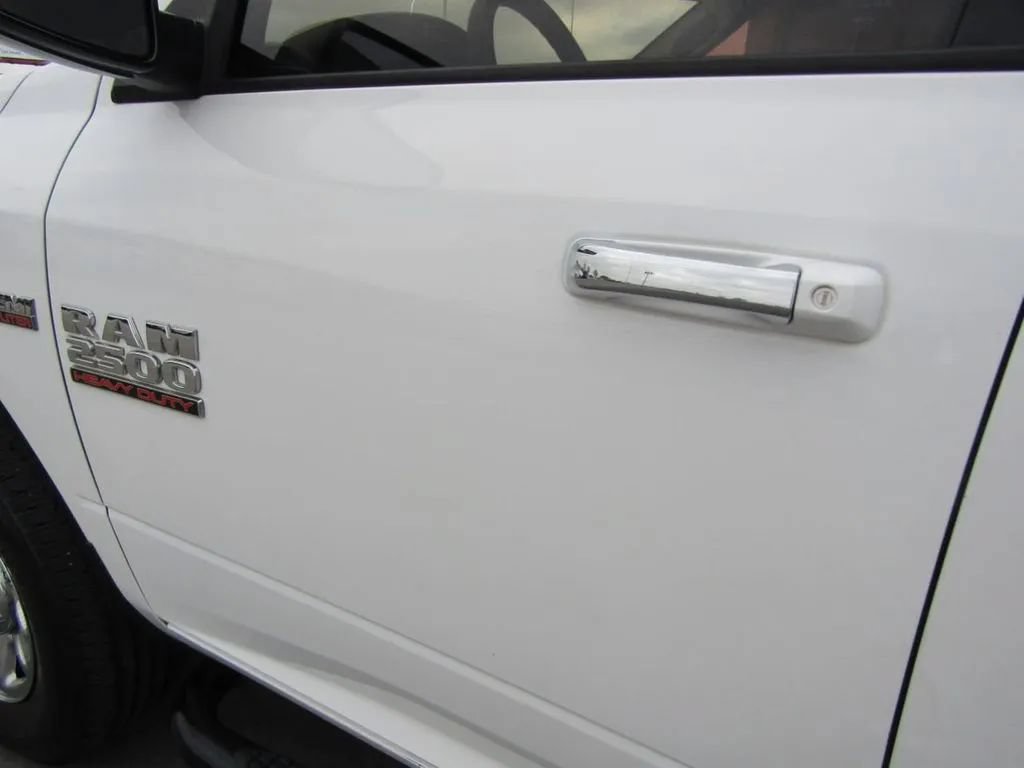Used 2015 RAM 2500 SLT AWD/4WD image 26