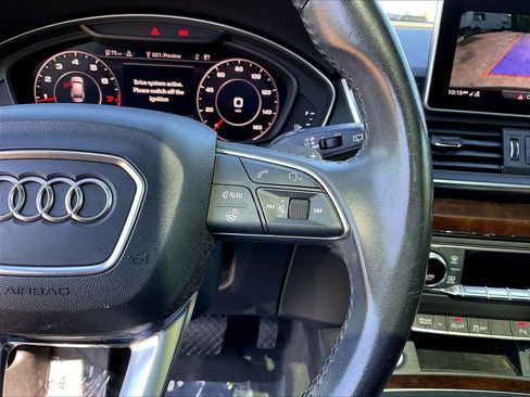 Used 2019 Audi Q5 2.0T Premium Plus w/ Premium Plus Package AWD/4WD image 12
