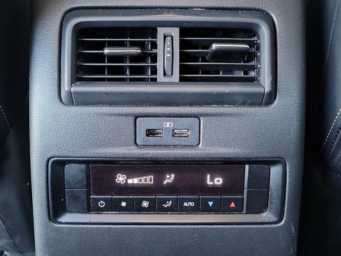 Used 2025 MAZDA CX-90 3.3 Turbo w/ Select Package image 14