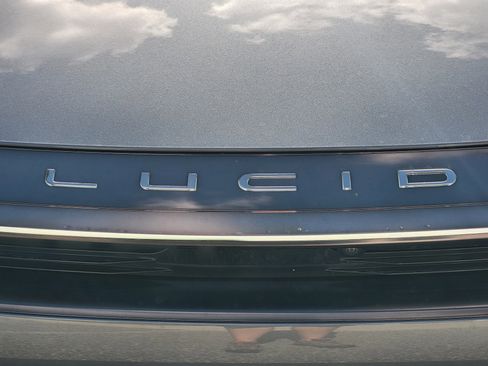 Used 2025 Lucid Air Pure image 11