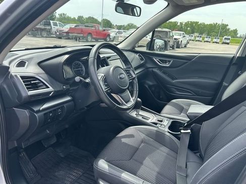 Used 2021 Subaru Forester Premium AWD/4WD image 11