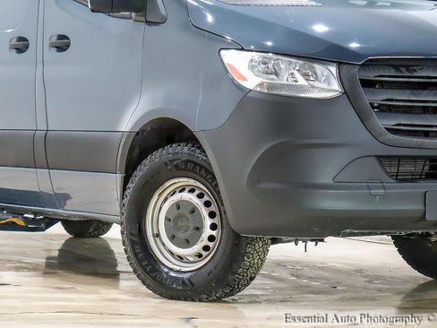 Used 2019 Mercedes-Benz Sprinter 170 image 3