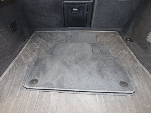 Used 2021 Maserati Levante GTS image 18