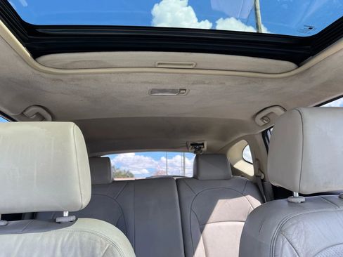 Used 2012 Nissan Rogue SL image 19