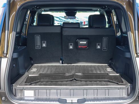 Used 2024 Toyota Land Cruiser w/ Premium Package image 26