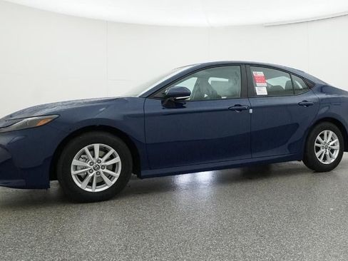 New 2026 Toyota Camry LE image 18