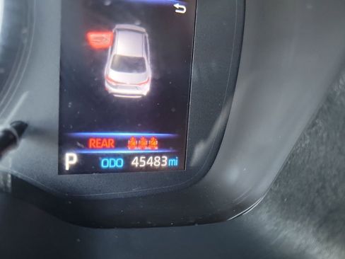 Certified 2022 Toyota Corolla LE image 29