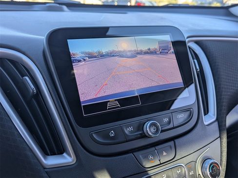 Used 2024 Chevrolet Malibu LT w/ Midnight Edition image 30