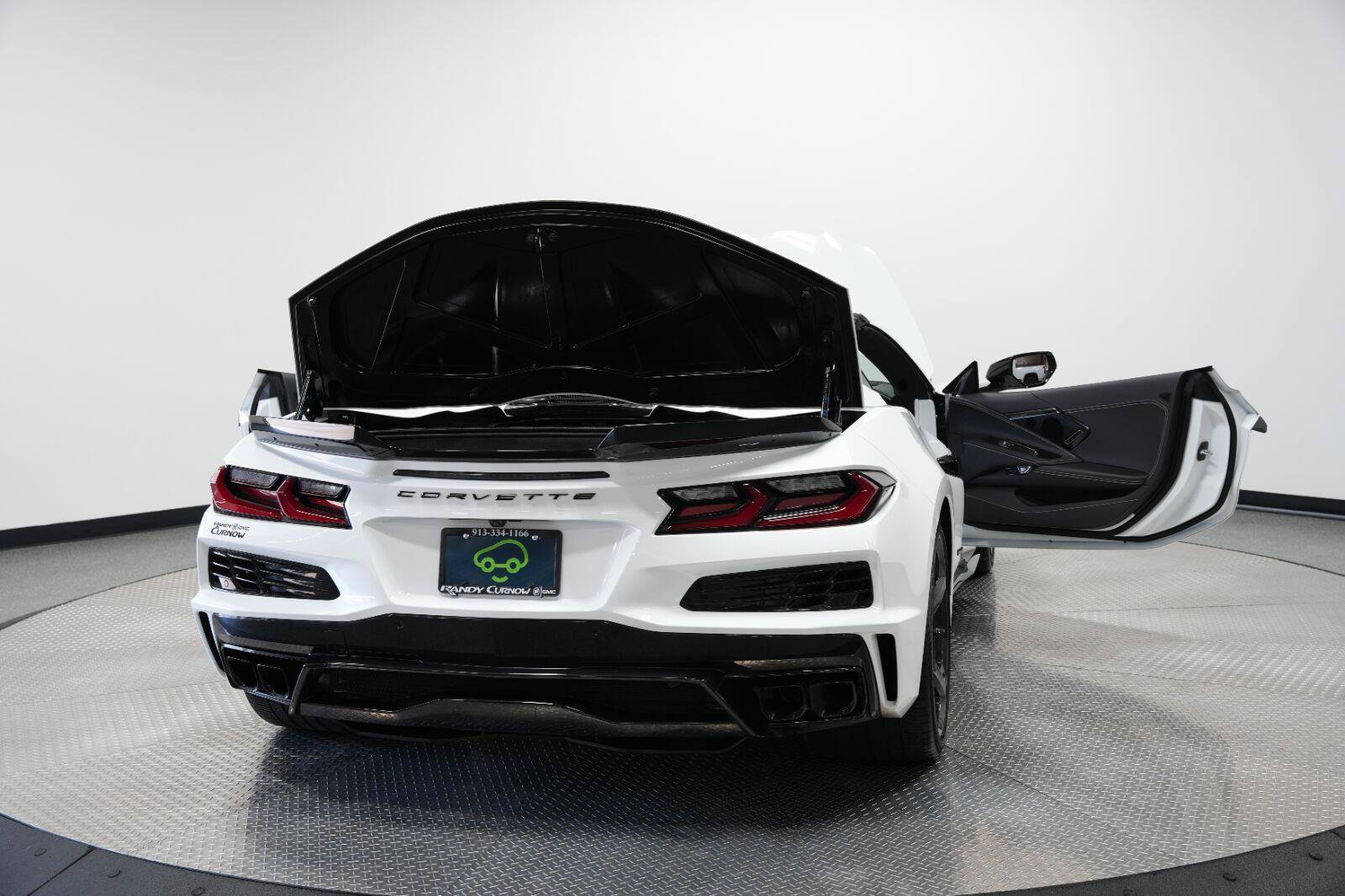 Used 2025 Chevrolet Corvette E-Ray w/ Stealth Interior Trim Package AWD/4WD image 22