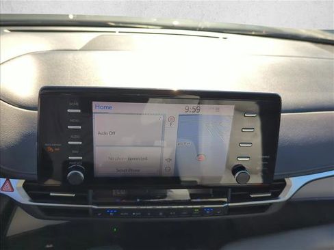 Certified 2021 Toyota Sienna Limited image 20