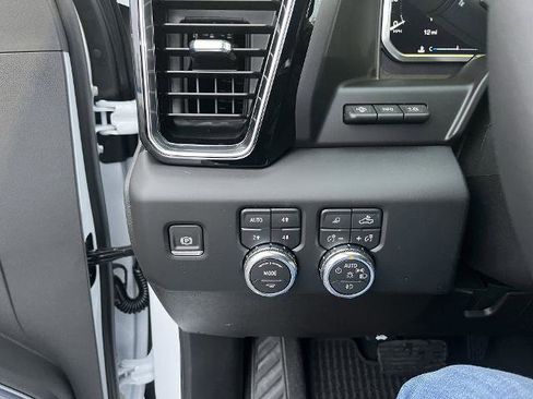 New 2026 GMC Sierra 3500 Denali Ultimate image 14