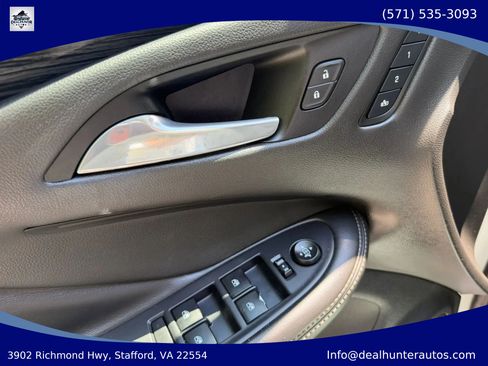 Used 2017 Buick Envision Essence w/ LPO, Cargo Package AWD/4WD image 22