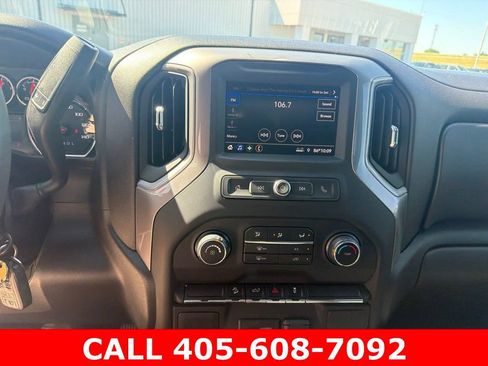 Used 2021 Chevrolet Silverado 1500 Custom Trail Boss w/ Safety Confidence Package AWD/4WD image 9
