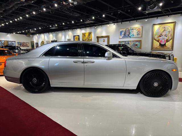 Used 2015 Rolls-Royce Ghost RWD image 10