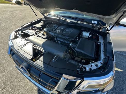 Used 2022 Nissan Armada SL RWD image 33