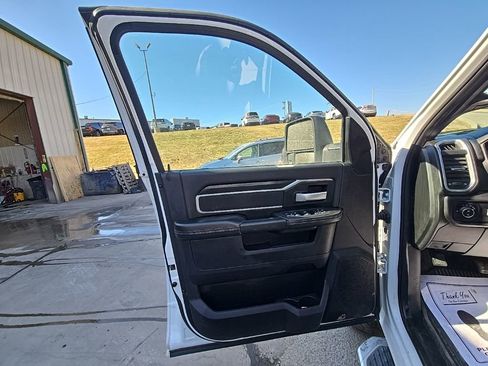 Used 2025 RAM 2500 Lone Star image 22