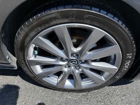 Used 2021 MAZDA MAZDA3 s FWD image 12