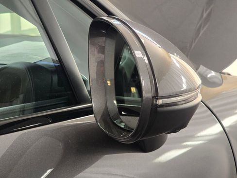 Certified 2025 Porsche Cayenne image 30