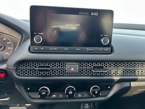 Used 2025 Honda HR-V Sport image 17