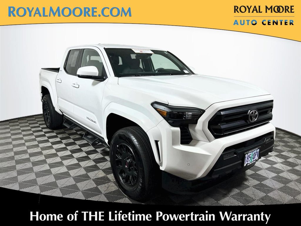 Certified 2025 Toyota Tacoma SR5 AWD/4WD image 1